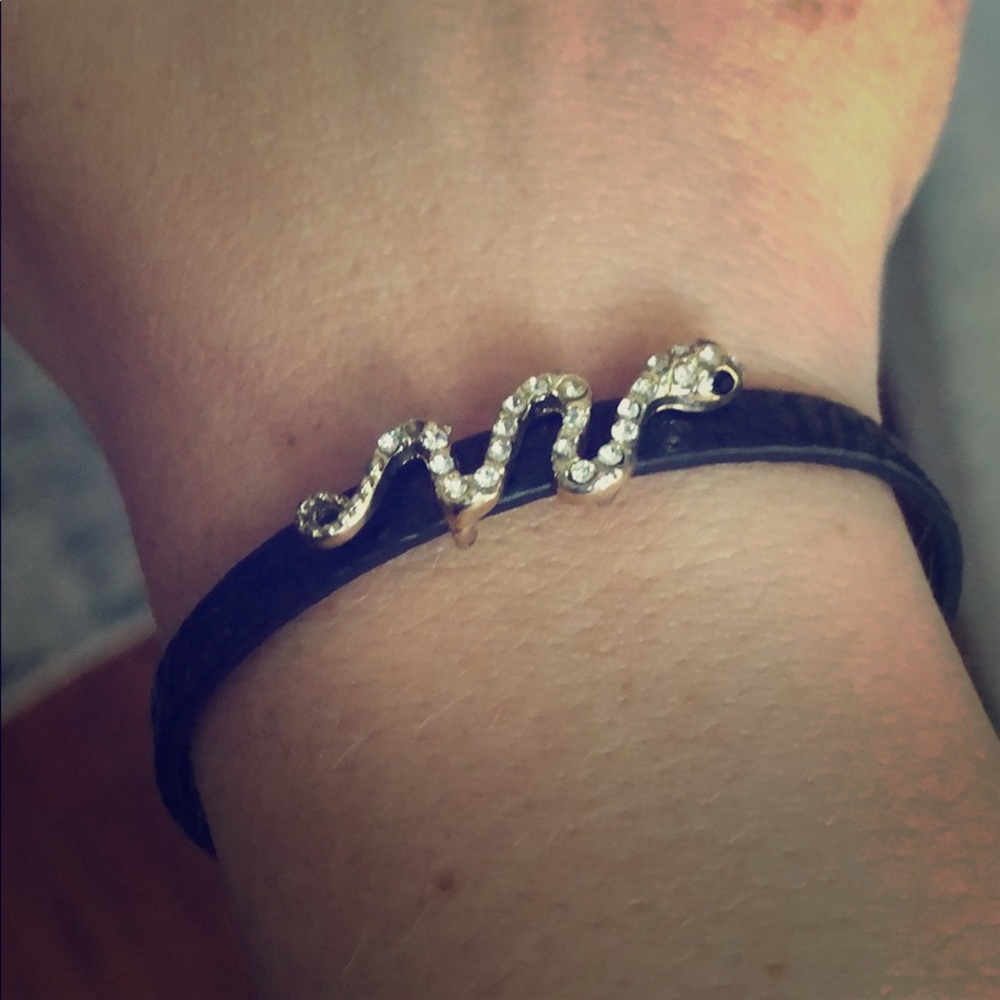 Snake bracelet